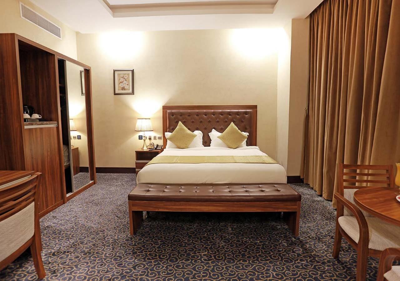 Karam Jeddah Hotel Εξωτερικό φωτογραφία